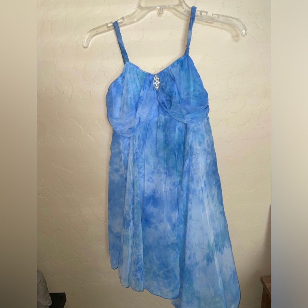 blue/white one piece solo costume